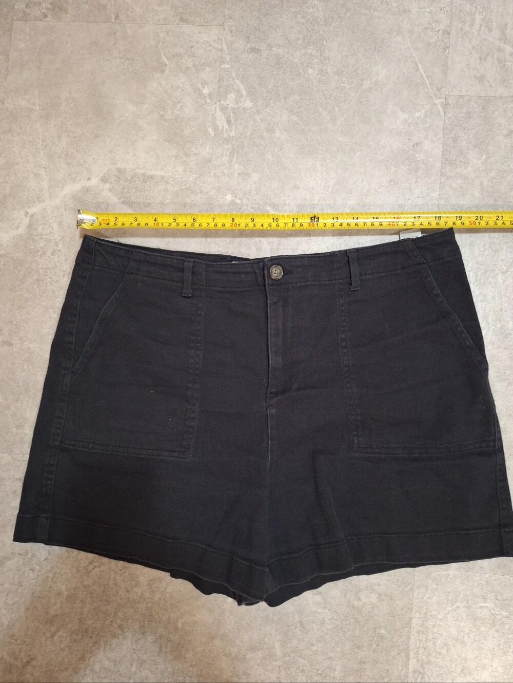 Ricki's Black High-Waist Soft Stretch Denim Shorts Size 16